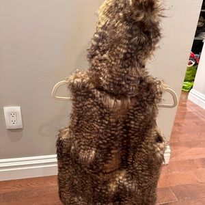 Massimo for Target Crop Faux Fur Vest with hood